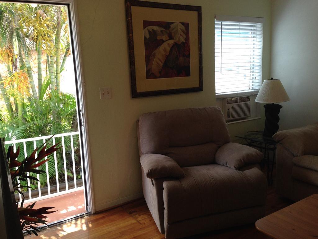Angelfish Inn Hollywood Camera foto